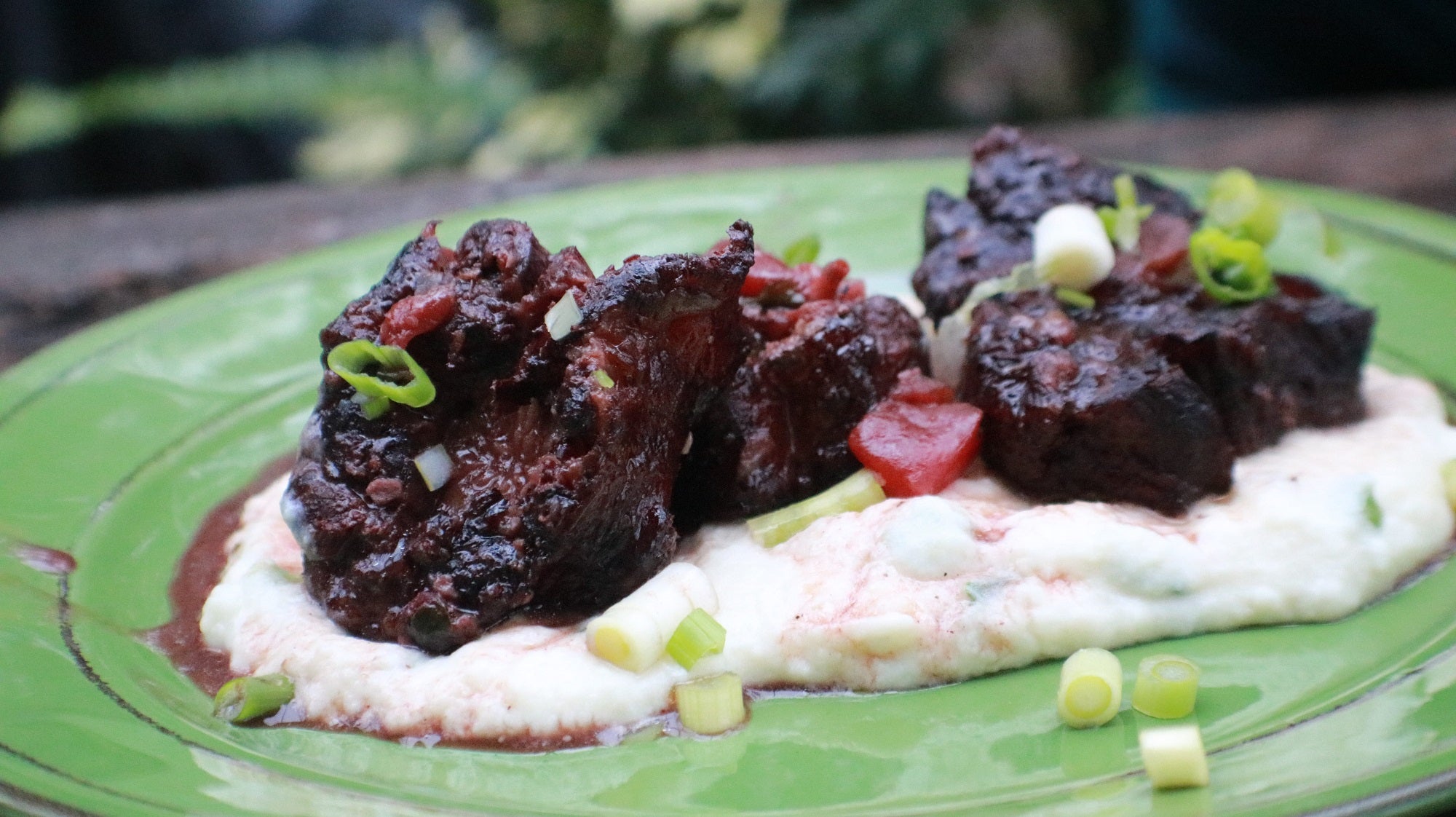 Smoked Oxtails with Red Wine Sauce