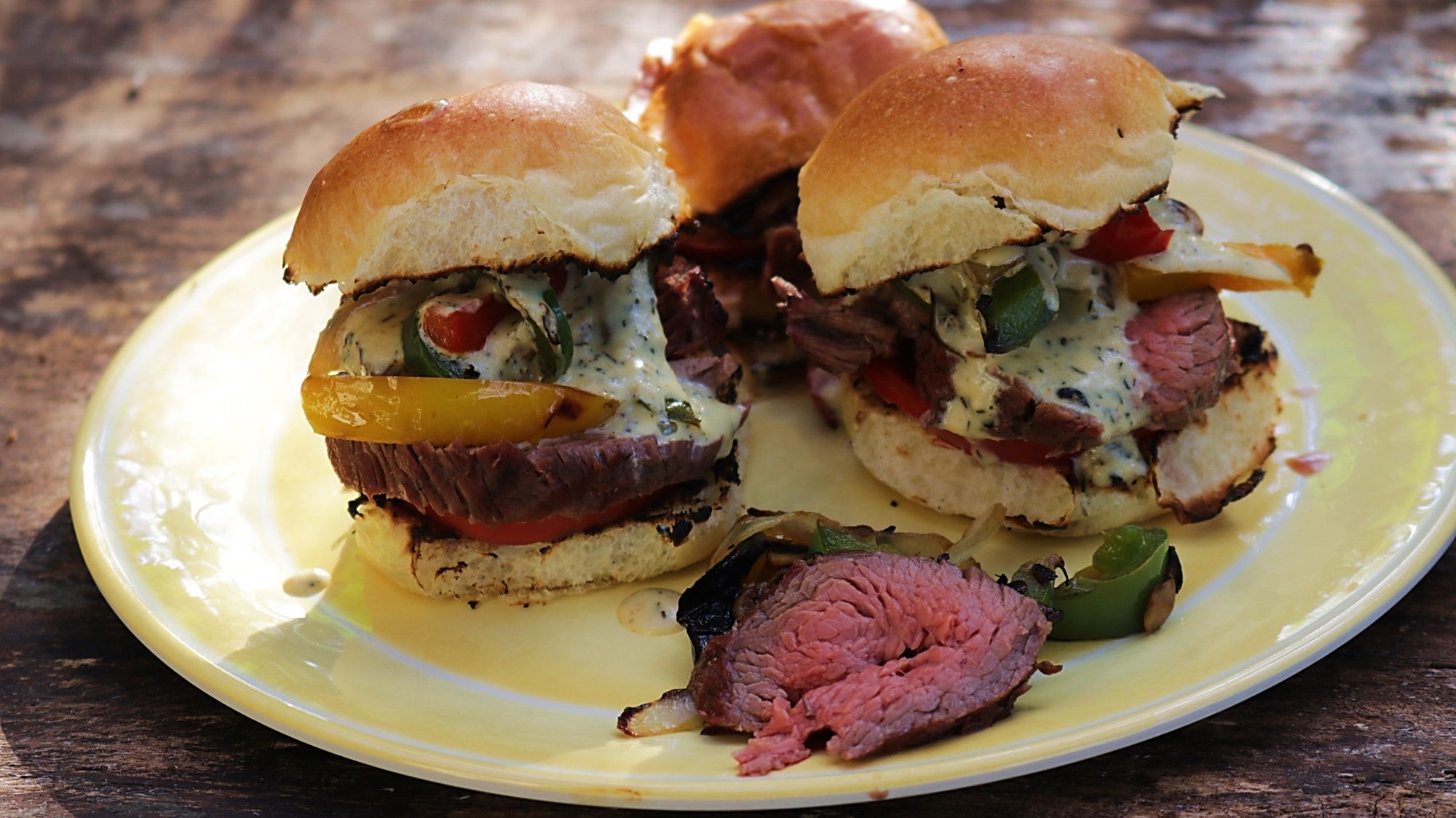 Steak Sliders with Whiskey Horseradish Sauce